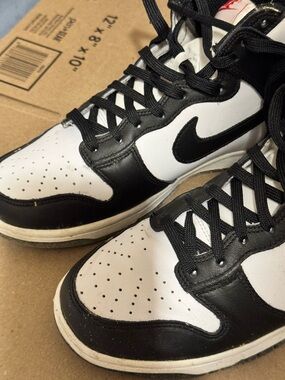 NIKE PANDAS